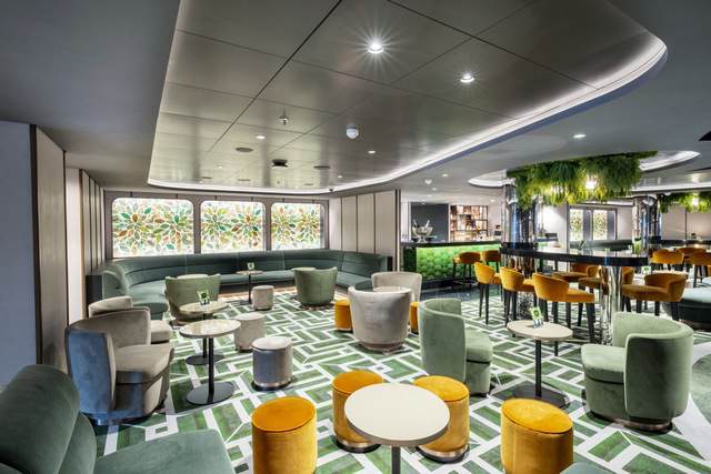 MSC Cruises MSC Seashore Cocktail Bar 2.jpg